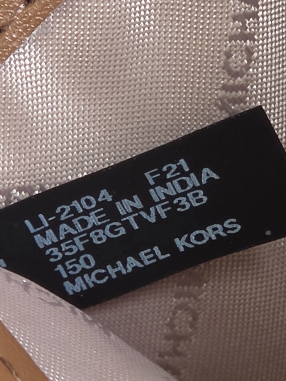 Michael Kors Jet Set Trifold Large Logo Wallet - Picture 4 of 6